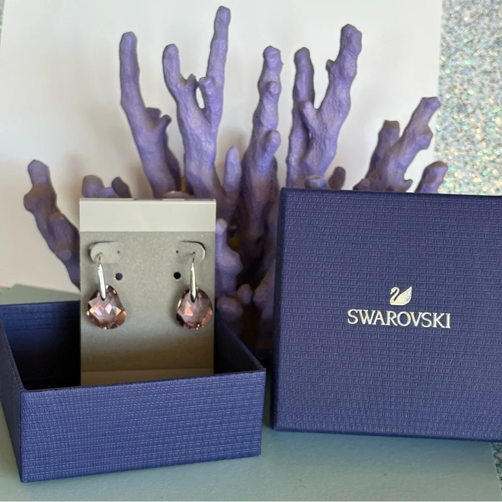 Authentic Swarovski Galet Cut Soft Purple Rhodium Plated Fish Hook Drop Earrings - Picture 14 of 15